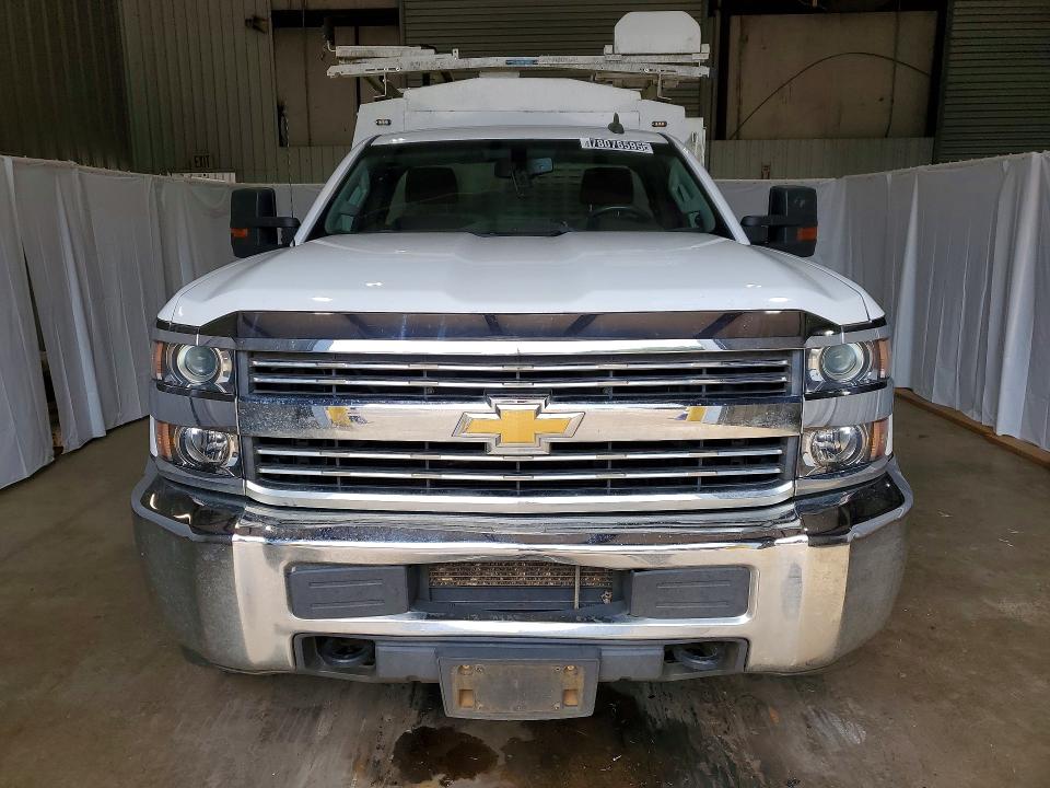 78076595 :رقم المزاد ، 1GB3CYCG0JZ262761 vin ، 2018 Chevrolet 3500hd مزاد بيع