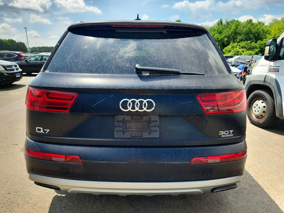 Продаж на аукціоні авто 2017 Audi Q7, vin: WA1LAAF72HD040325, номер лоту: 57313906