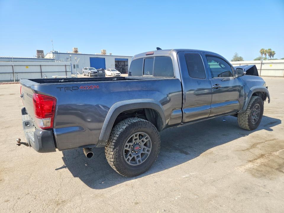 85628015 :رقم المزاد ، 5TFSZ5AN2HX054201 vin ، 2017 Toyota Tacoma مزاد بيع
