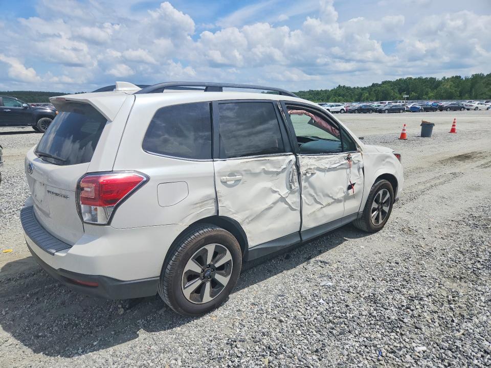 58205086 :رقم المزاد ، JF2SJAJC1JH585454 vin ، 2018 Subaru Forester مزاد بيع