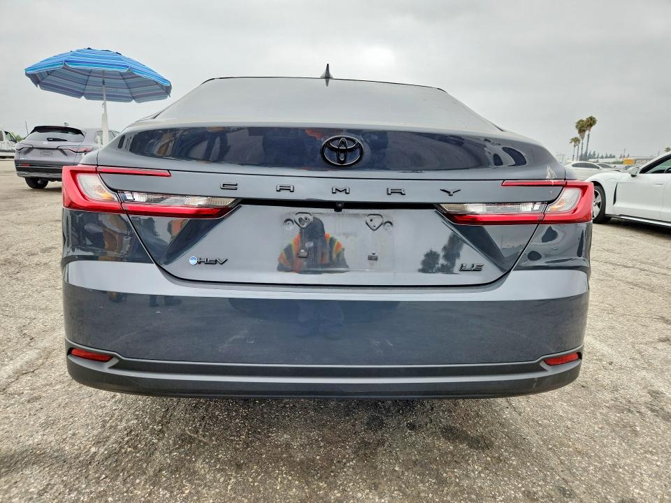 59185526 :رقم المزاد ، 4T1DAACK8SU190865 vin ، 2025 Toyota Camry مزاد بيع