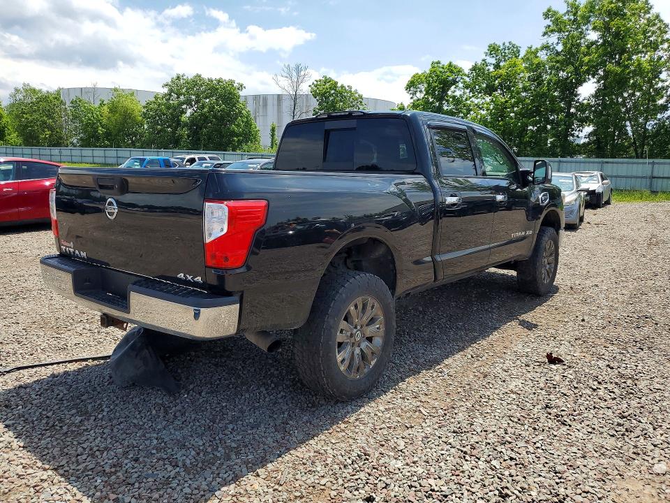 57170386 :رقم المزاد ، 1N6BA1F35HN575249 vin ، 2017 Nissan Titan Xd مزاد بيع