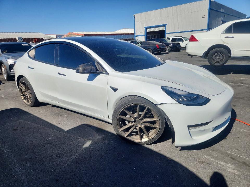 Продажа на аукционе авто 2020 Tesla Model 3, vin: 5YJ3E1EA5LF633007, номер лота: 55970106