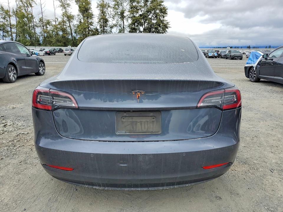 58653626 :رقم المزاد ، 5YJ3E1EC1LF627142 vin ، 2020 Tesla Model 3 مزاد بيع