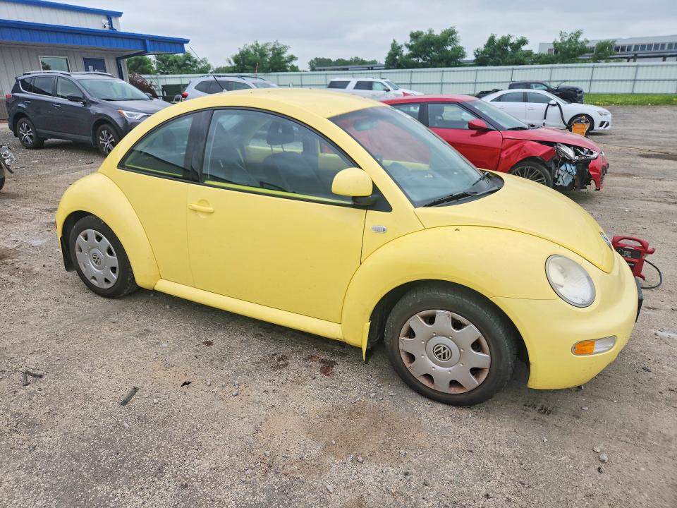 59384676 :رقم المزاد ، 3VWCA21C8YM439967 vin ، 2000 Volkswagen New Beetle مزاد بيع