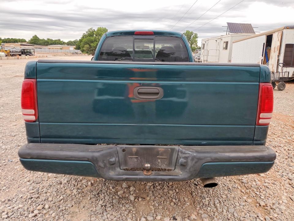 1998 Dodge Dakota მანქანა იყიდება აუქციონზე, vin: 1B7FL26X9WS698932, აუქციონის ნომერი: 57930466