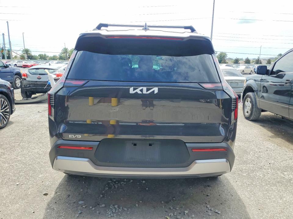 Продаж на аукціоні авто 2024 Kia Ev9, vin: KNDAFFS53R6033700, номер лоту: 56033236
