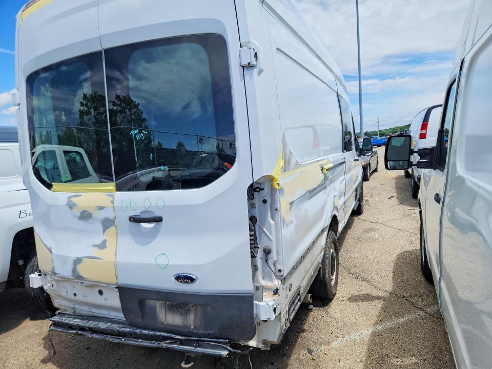 56568146 :رقم المزاد ، 1FTBR3X81PKA82900 vin ، 2023 Ford Transit مزاد بيع