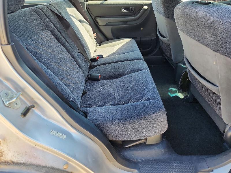 2001 Honda Cr-v მანქანა იყიდება აუქციონზე, vin: JHLRD17611S010637, აუქციონის ნომერი: 55837026
