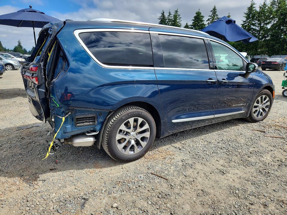 Продажа на аукционе авто 2023 Chrysler Pacifica, vin: 2C4RC1N72PR565358, номер лота: 56128896