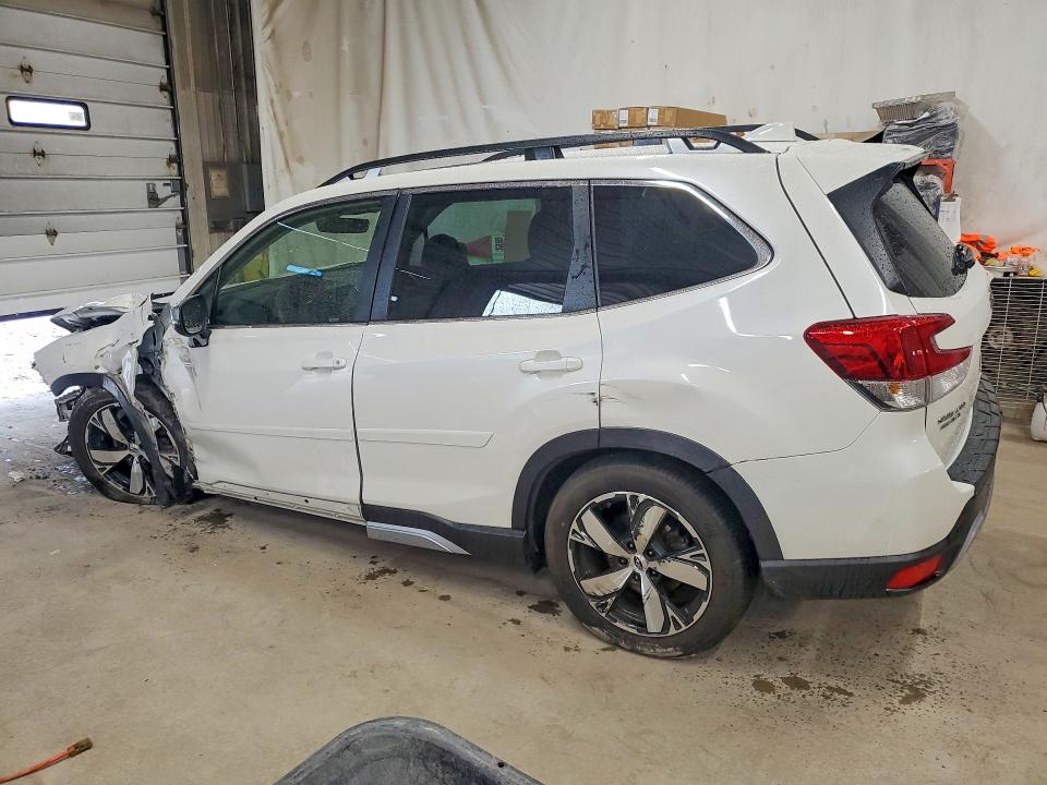Продажа на аукционе авто 2021 Subaru Forester, vin: JF2SKAXC2MH563374, номер лота: 58369576