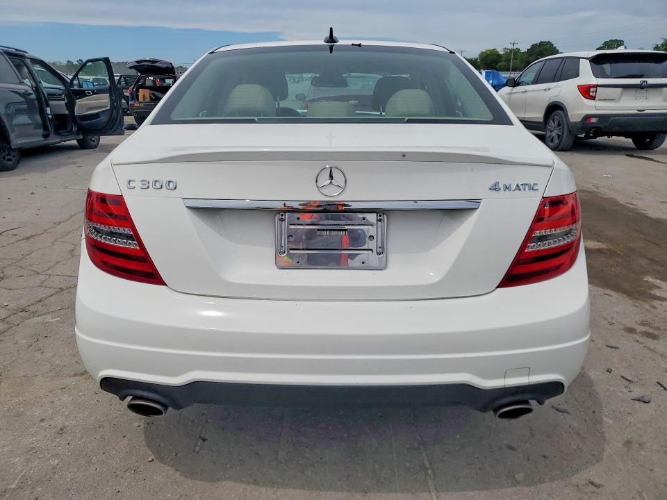 57116676 :رقم المزاد ، WDDGF8AB9EG161107 vin ، 2014 Mercedes-benz C مزاد بيع