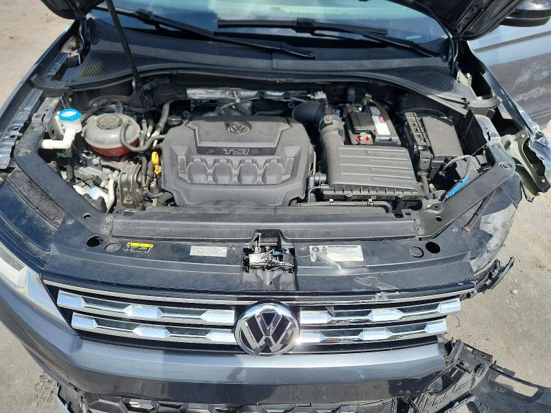 Продажа на аукционе авто 2018 Volkswagen Tiguan, vin: 3VV1B7AX5JM089132, номер лота: 56652086