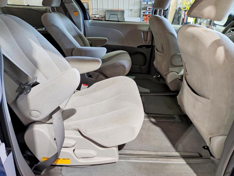 Продажа на аукционе авто 2011 Toyota Sienna, vin: 5TDJK3DCXBS008823, номер лота: 55604906