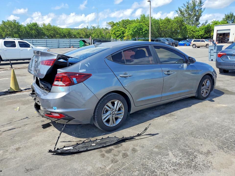 Продажа на аукционе авто 2019 Hyundai Elantra, vin: 5NPD84LF2KH459540, номер лота: 56711846