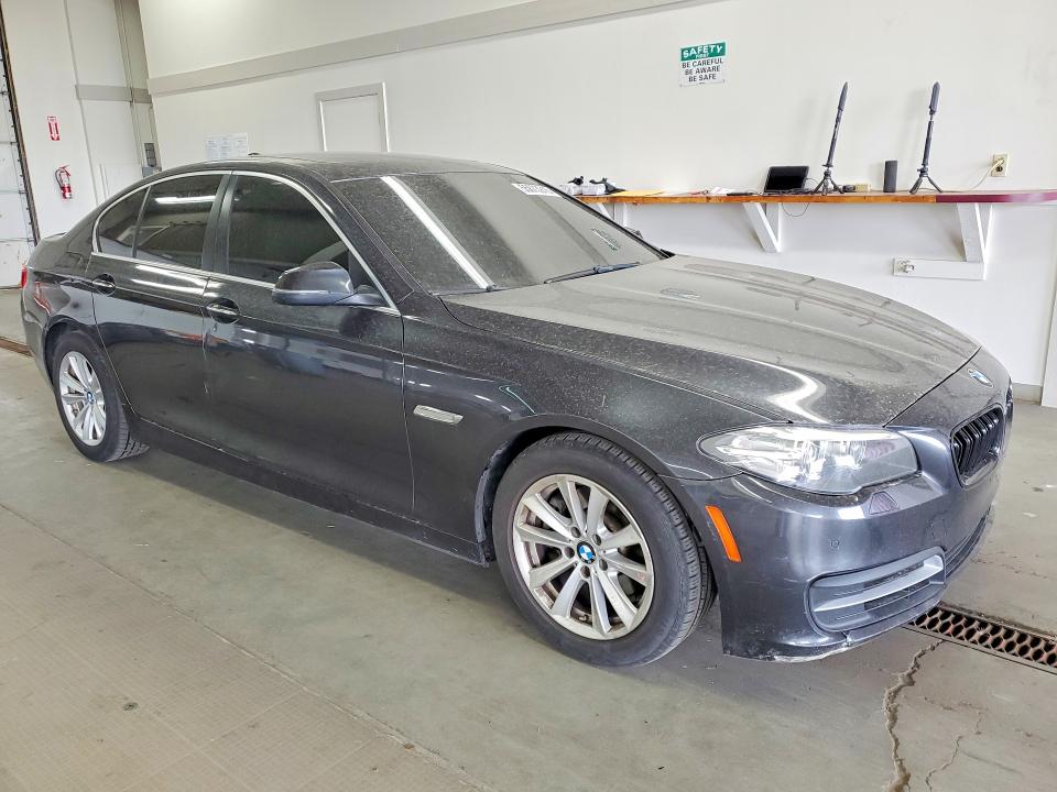 55873916 :رقم المزاد ، WBA5A7C5XED617101 vin ، 2014 Bmw 528 مزاد بيع