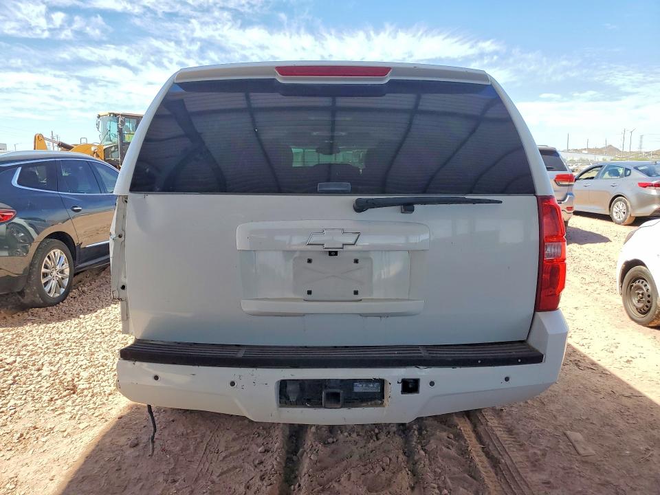 2012 Chevrolet Suburban მანქანა იყიდება აუქციონზე, vin: 1GNSKJE71CR321793, აუქციონის ნომერი: 54152936