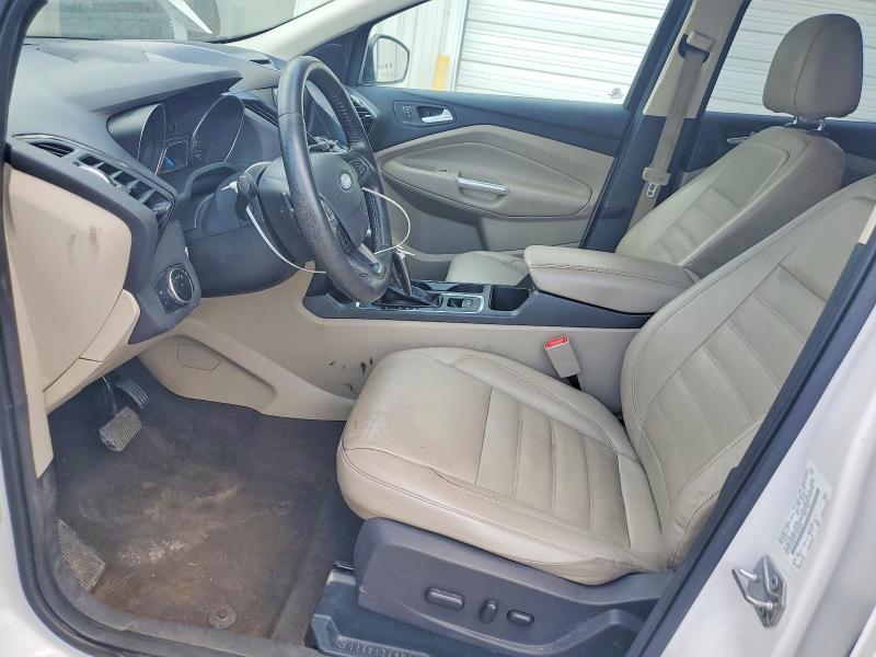 Продажа на аукционе авто 2017 Ford Escape, vin: 1FMCU0JD1HUB12664, номер лота: 85609965