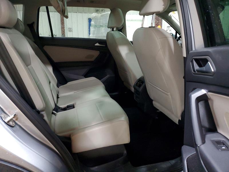 58592406 :رقم المزاد ، 3VV2B7AXXKM074454 vin ، 2019 Volkswagen Tiguan مزاد بيع
