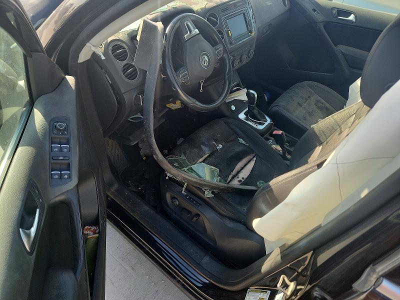 Продажа на аукционе авто 2017 Volkswagen Tiguan, vin: WVGVV7AX7HW512922, номер лота: 58529166