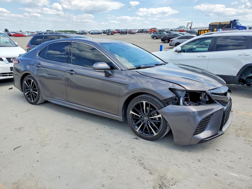 Продаж на аукціоні авто 2019 Toyota Camry, vin: 4T1B61HK5KU296188, номер лоту: 56147426