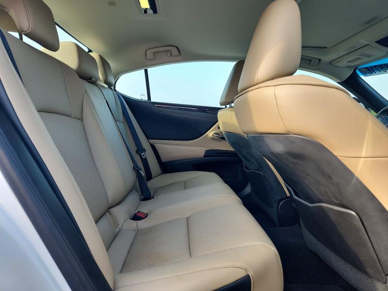 56188716 :رقم المزاد ، 58ADZ1B1XMU084916 vin ، 2021 Lexus Es 350 مزاد بيع