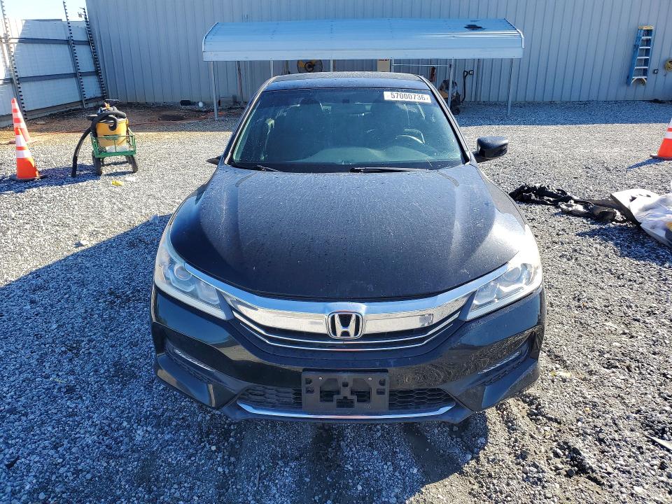 2016 Honda Accord მანქანა იყიდება აუქციონზე, vin: 1HGCR2F5XGA106298, აუქციონის ნომერი: 57000736