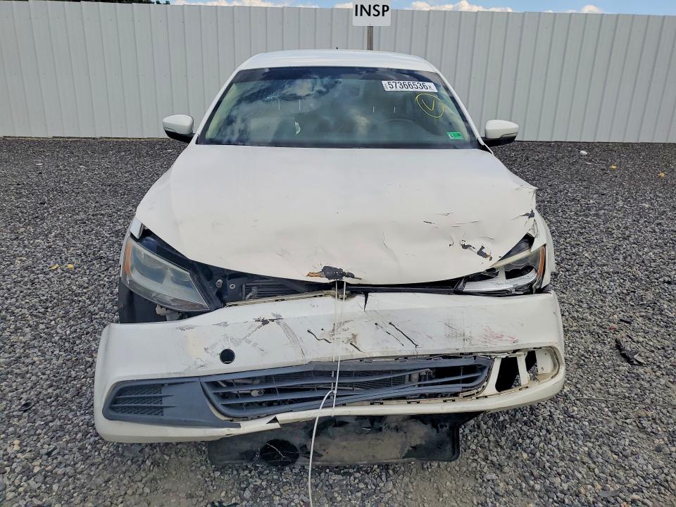 57366536 :رقم المزاد ، 3VWDP7AJ1CM380025 vin ، 2017 Volkswagen Jetta مزاد بيع