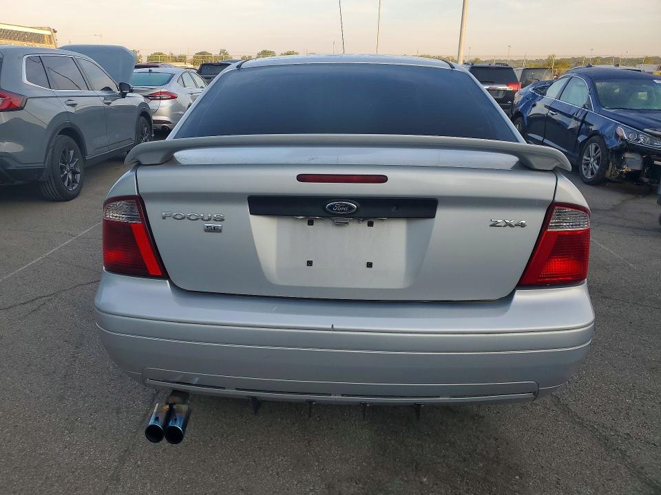 Продажа на аукционе авто 2005 Ford Focus, vin: 1FAFP34N05W220410, номер лота: 55747776