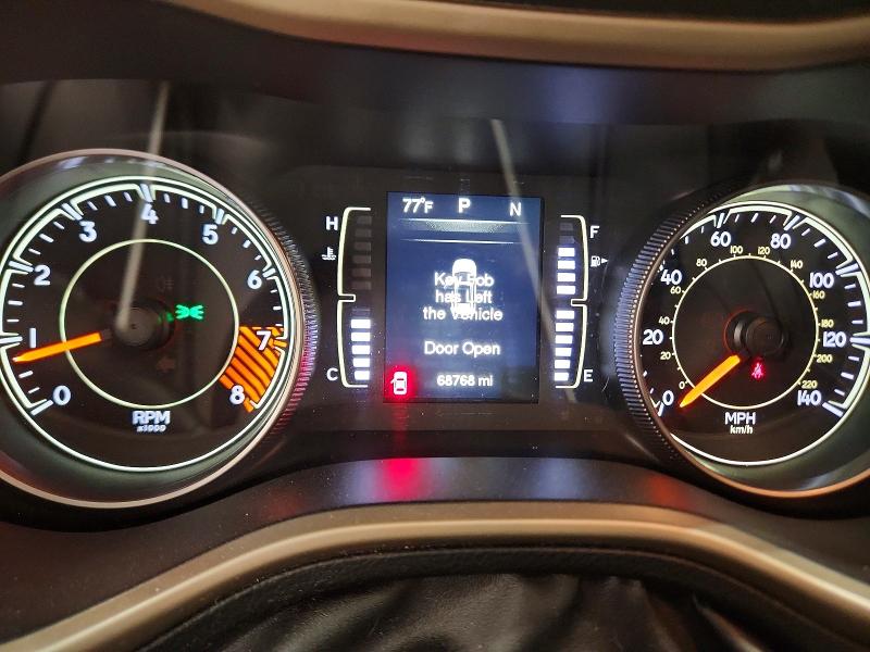 55599366 :رقم المزاد ، 1C4PJMCS5EW298341 vin ، 2014 Jeep Cherokee مزاد بيع