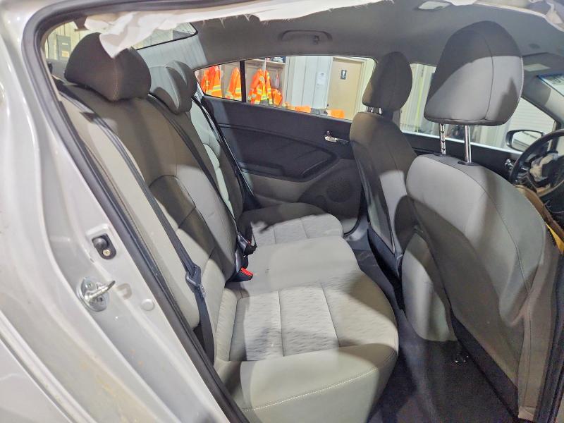 57692676 :رقم المزاد ، KNAFK4A60F5436371 vin ، 2015 Kia Forte مزاد بيع