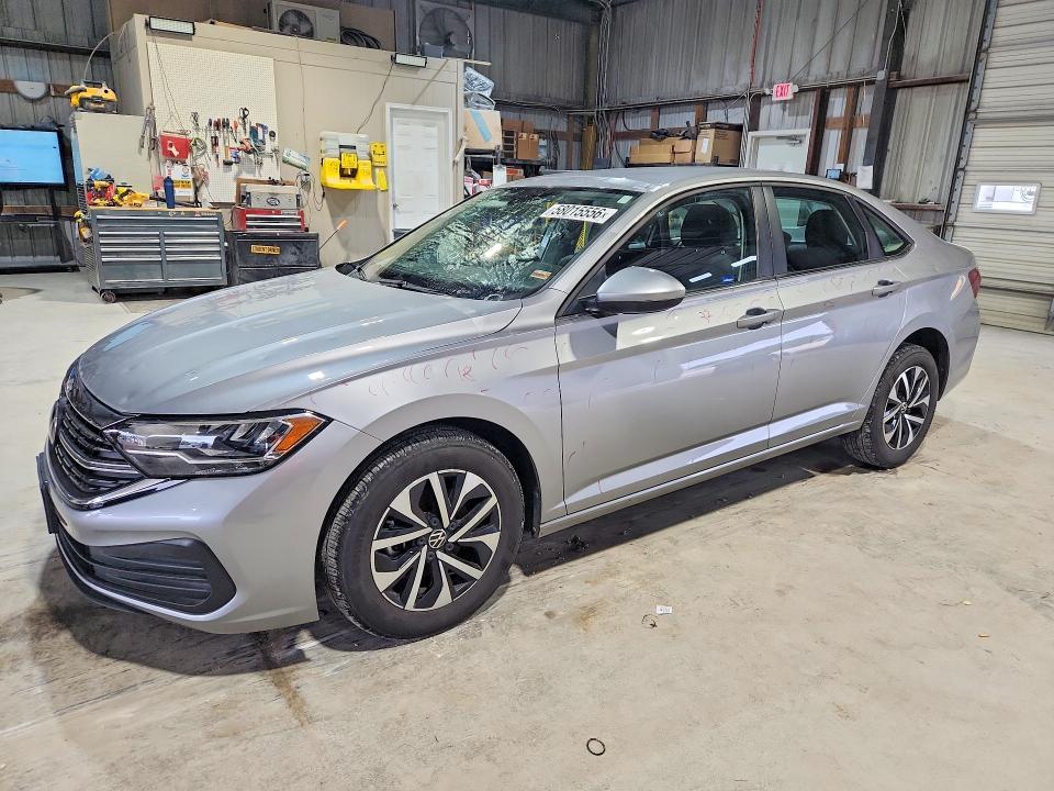 Auction sale of the 2023 Volkswagen Jetta, vin: 3VW5M7BU1PM012083, lot number: 58015556