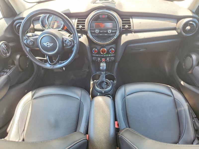 2015 Mini Cooper მანქანა იყიდება აუქციონზე, vin: WMWXS5C51FT829015, აუქციონის ნომერი: 56973036