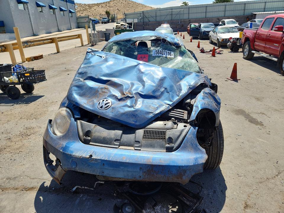 2019 Volkswagen Beetle მანქანა იყიდება აუქციონზე, vin: 3VWFD7AT7KM708968, აუქციონის ნომერი: 58407116