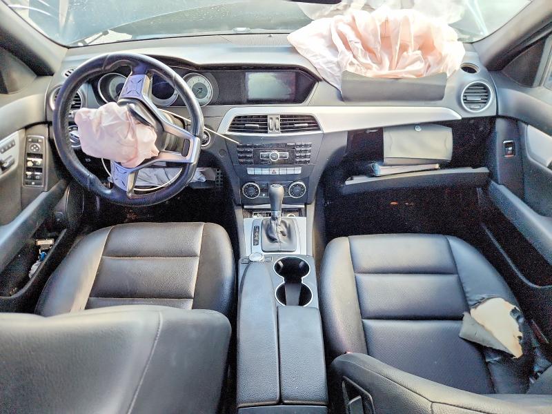 2014 Mercedes-benz C მანქანა იყიდება აუქციონზე, vin: WDDGF8AB4ER313458, აუქციონის ნომერი: 57340106