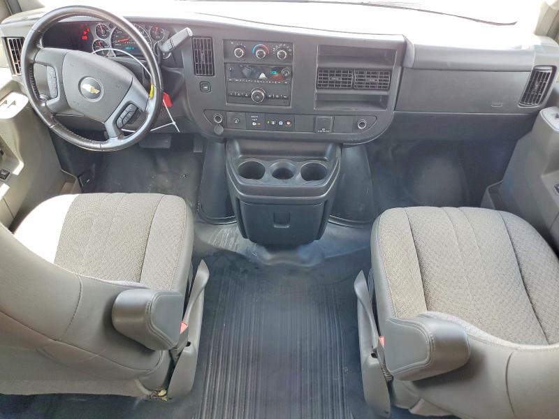 2020 Chevrolet Express G2500 მანქანა იყიდება აუქციონზე, vin: 1GCWGAFGXL1119897, აუქციონის ნომერი: 56323576