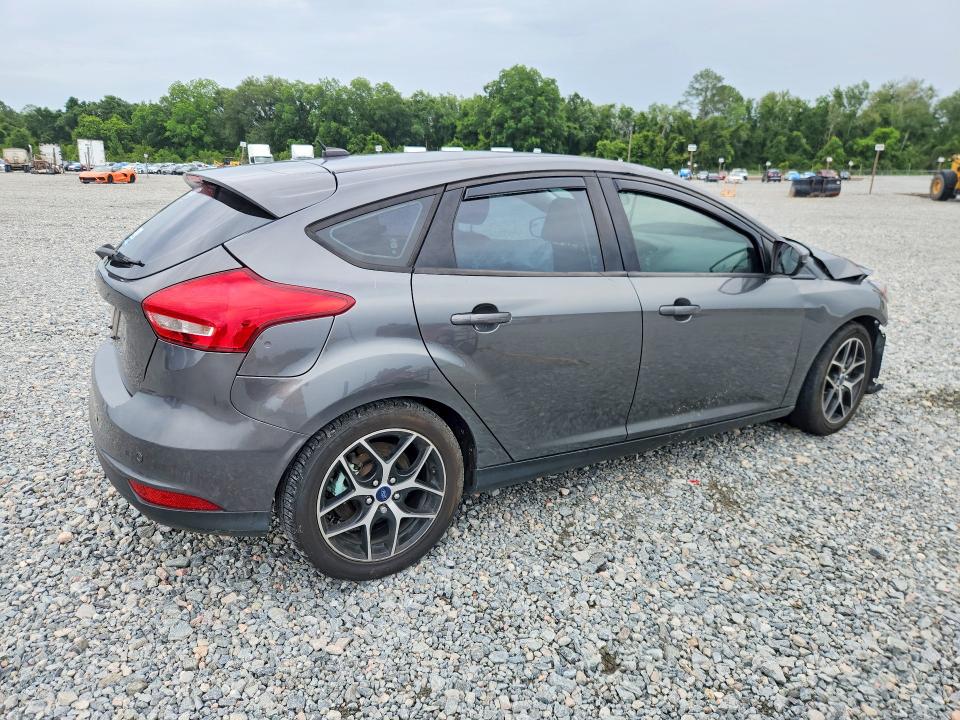 2017 Ford Focus მანქანა იყიდება აუქციონზე, vin: 1FADP3M27HL305988, აუქციონის ნომერი: 57710826