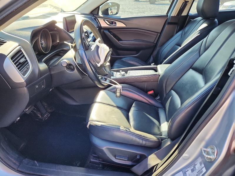 55676416 :رقم المزاد ، 3MZBN1V37JM200713 vin ، 2018 Mazda 3 مزاد بيع