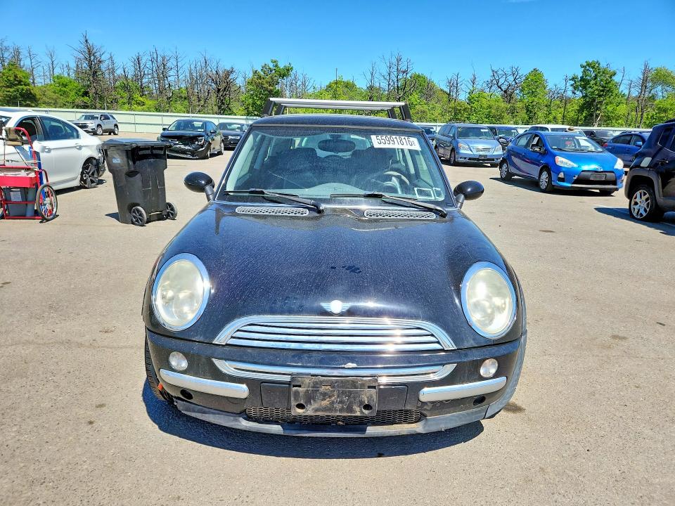 2003 Mini Cooper მანქანა იყიდება აუქციონზე, vin: WMWRC33483TE18548, აუქციონის ნომერი: 55991816