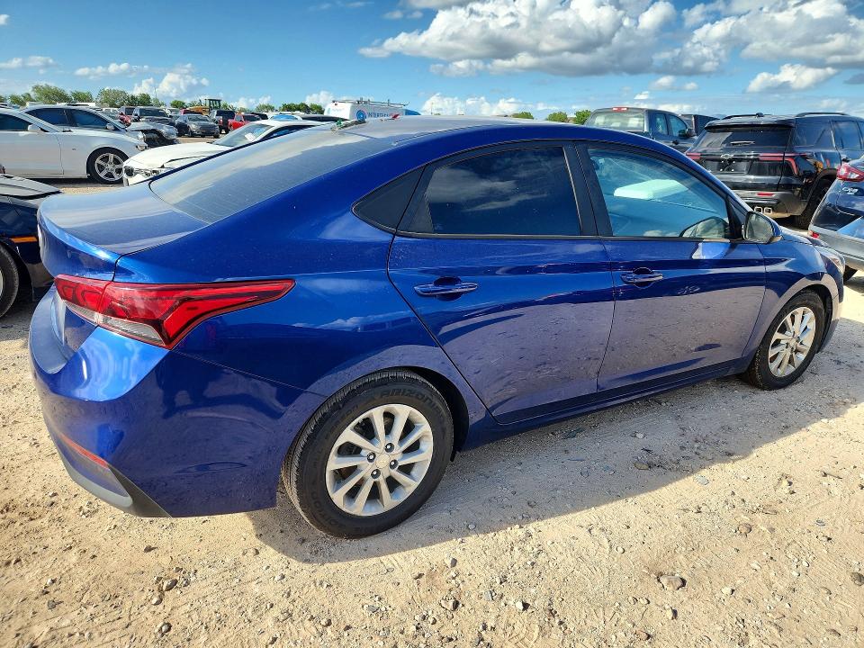 2018 Hyundai Accent მანქანა იყიდება აუქციონზე, vin: 3KPC24A36JE010516, აუქციონის ნომერი: 57126876