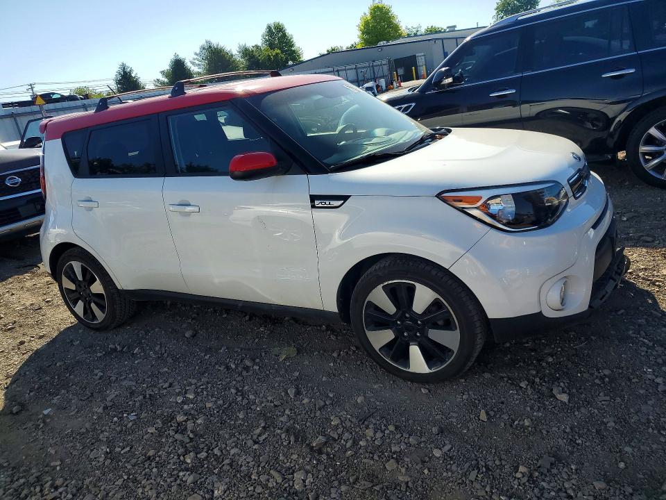 Продажа на аукционе авто 2017 Kia Soul, vin: KNDJP3A51H7436984, номер лота: 55738136