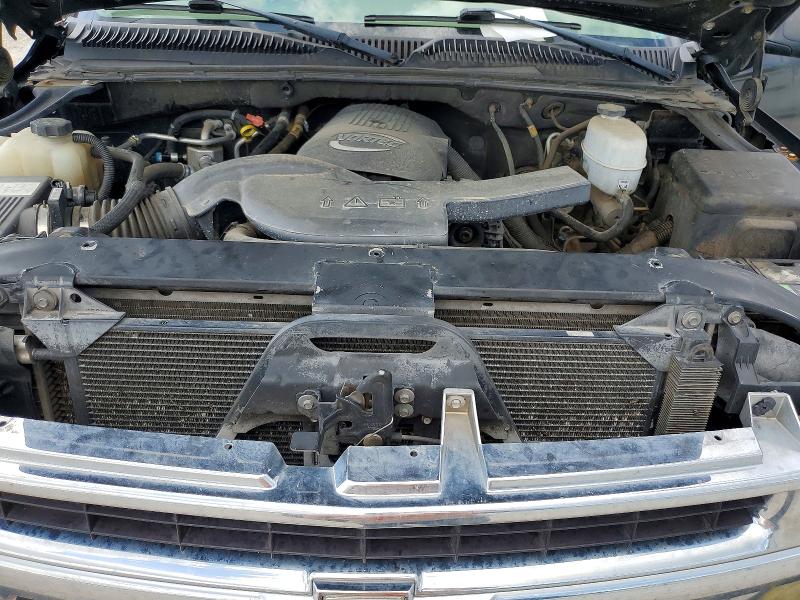 56432716 :رقم المزاد ، 1GNFK16Z85R228287 vin ، 2005 Chevrolet Suburban مزاد بيع
