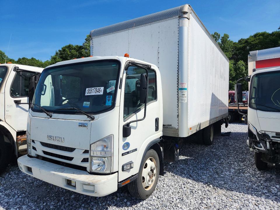 55517846 :رقم المزاد ، JALE5W164H7303197 vin ، 2017 Isuzu Nrr مزاد بيع