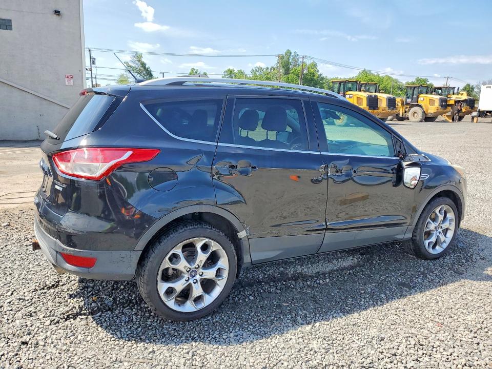 2014 Ford Escape მანქანა იყიდება აუქციონზე, vin: 1FMCU9J97EUA03119, აუქციონის ნომერი: 57391726