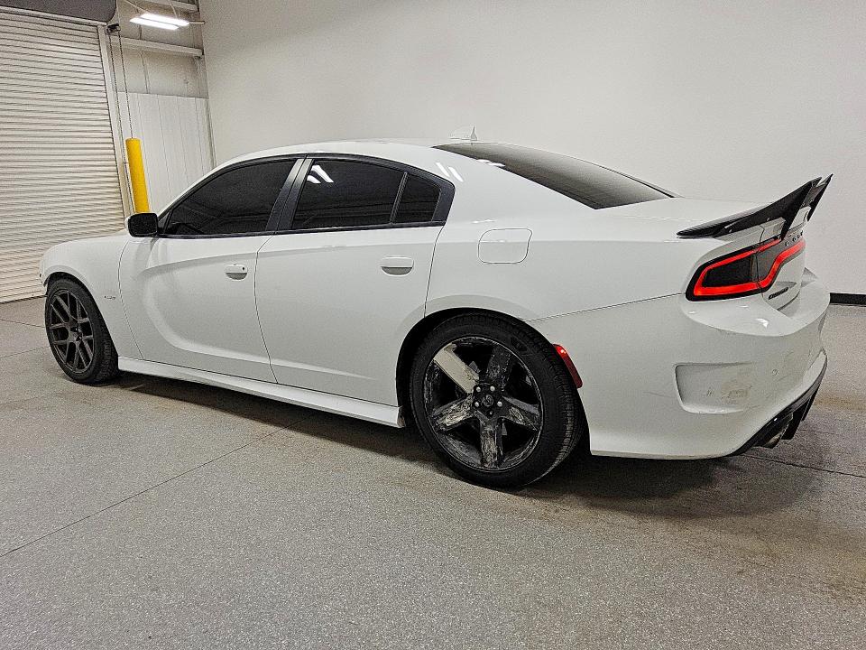 55813156 :رقم المزاد ، 2C3CDXGJ1JH297466 vin ، 2018 Dodge Charger مزاد بيع