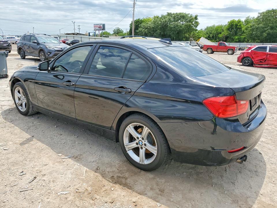 57413256 :رقم المزاد ، WBA3A5C57CF341196 vin ، 2012 Bmw 328 مزاد بيع