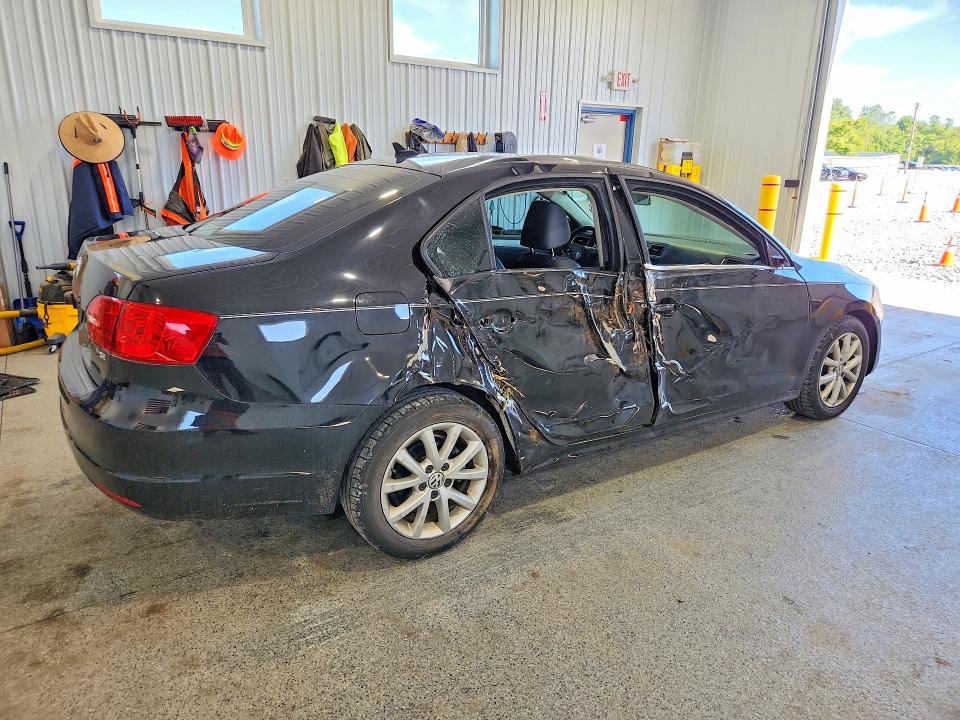 57850416 :رقم المزاد ، 3VWD17AJ9EM389432 vin ، 2014 Volkswagen Jetta مزاد بيع