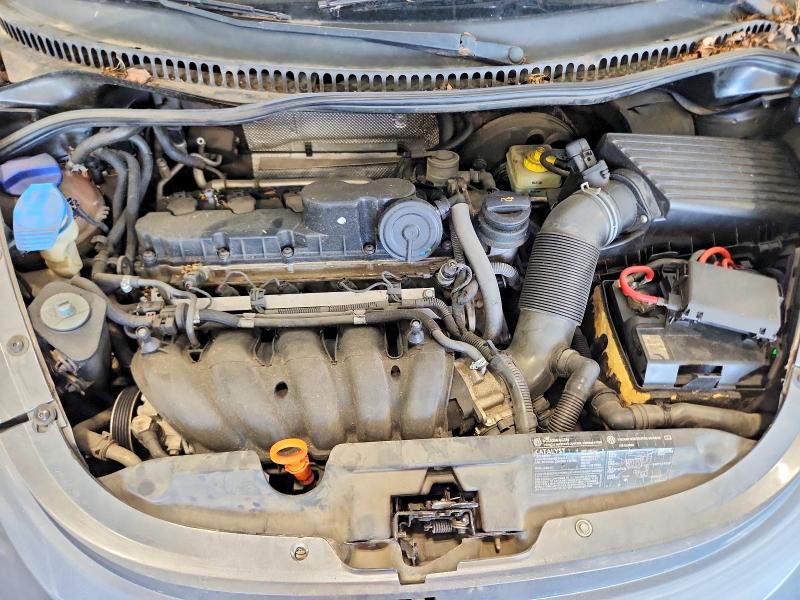 2006 Volkswagen New Beetle მანქანა იყიდება აუქციონზე, vin: 3VWRG31C06M422317, აუქციონის ნომერი: 55601506