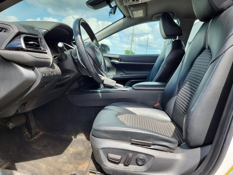 56400236 :رقم المزاد ، 4T1G11AK1LU347122 vin ، 2020 Toyota Camry مزاد بيع