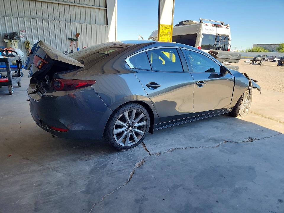 Продаж на аукціоні авто 2022 Mazda 3, vin: 3MZBPABL1NM314288, номер лоту: 85613055
